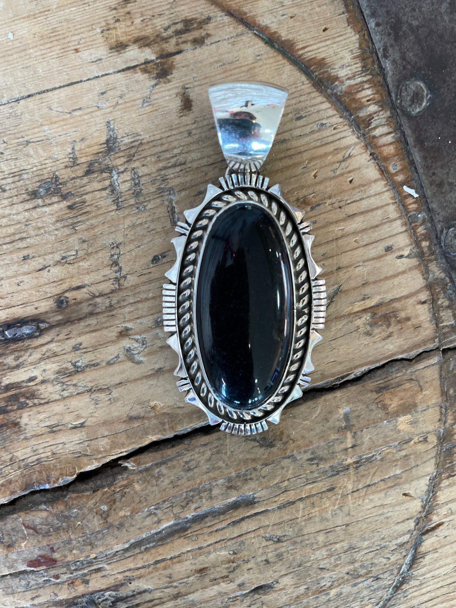 The Chris Pendant